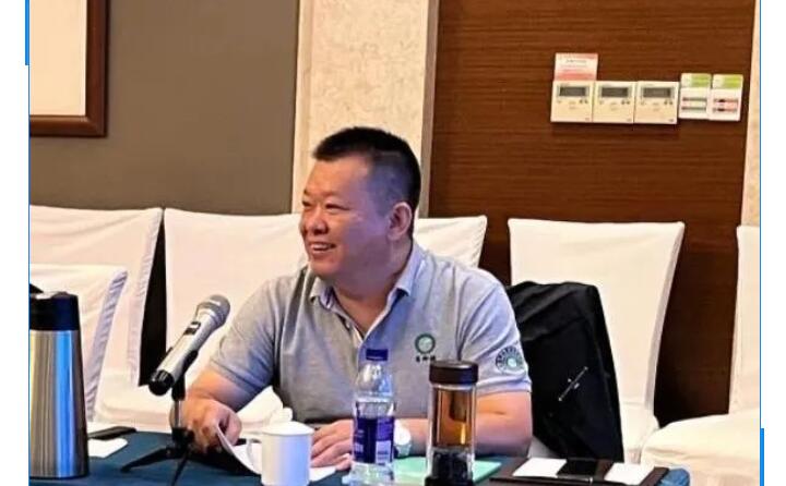 為激發(fā)員工工作積極性，激勵(lì)員工完成公司各項(xiàng)目標(biāo)，促進(jìn)公司與員工的雙贏發(fā)展，集團(tuán)總經(jīng)理孫寧波宣貫激勵(lì)政策